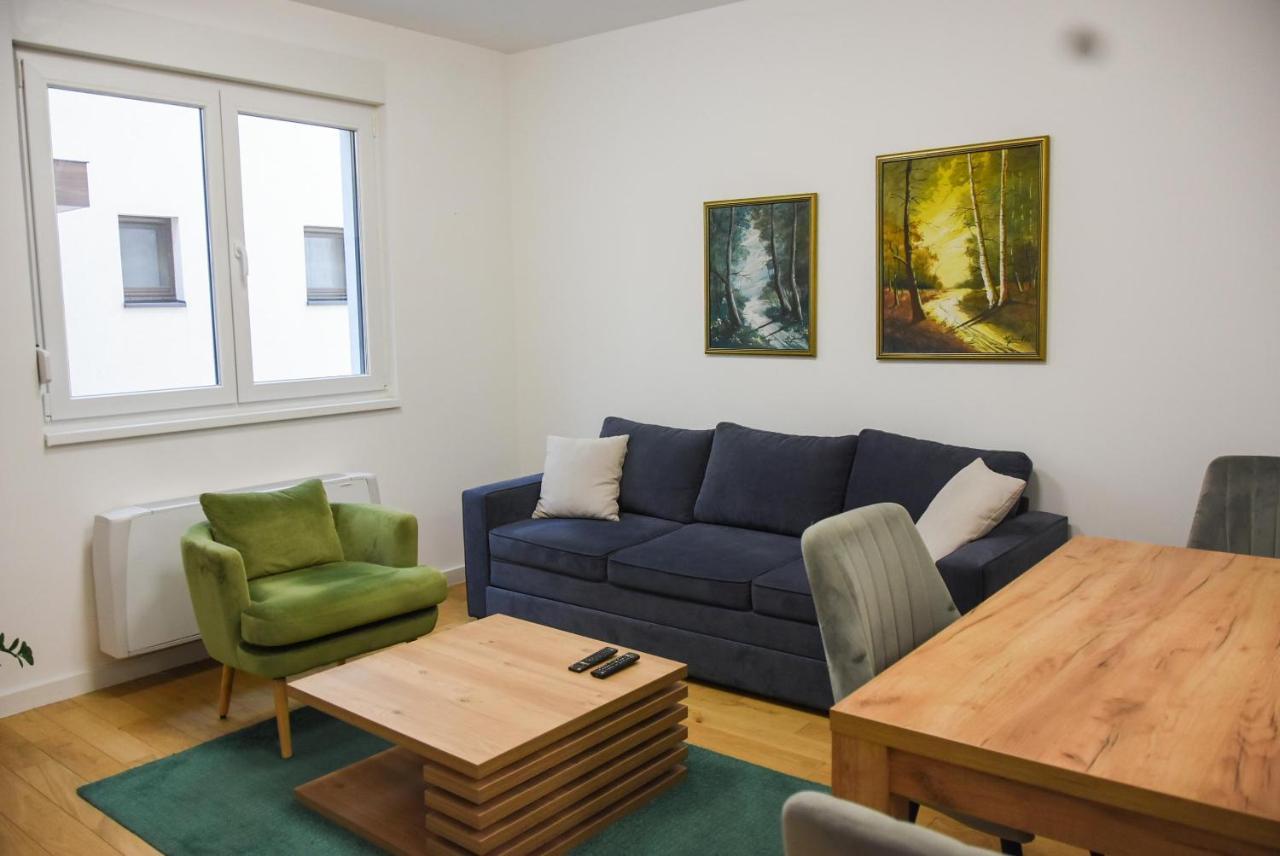 Apartment Barcelona Zemun Belgrade Exterior photo