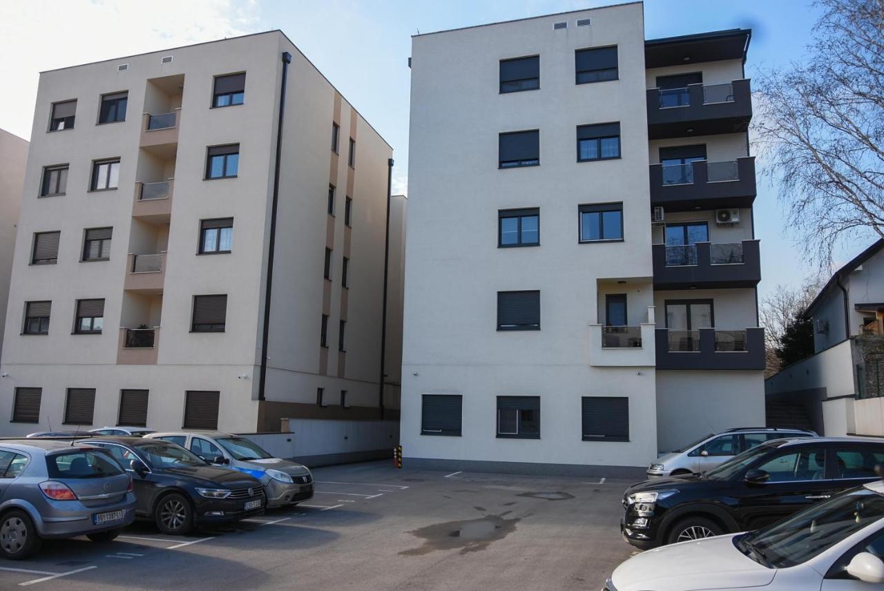 Apartment Barcelona Zemun Belgrade Exterior photo